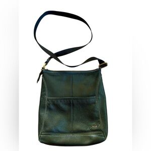 The Sak Iris Black Leather Crossbody Purse